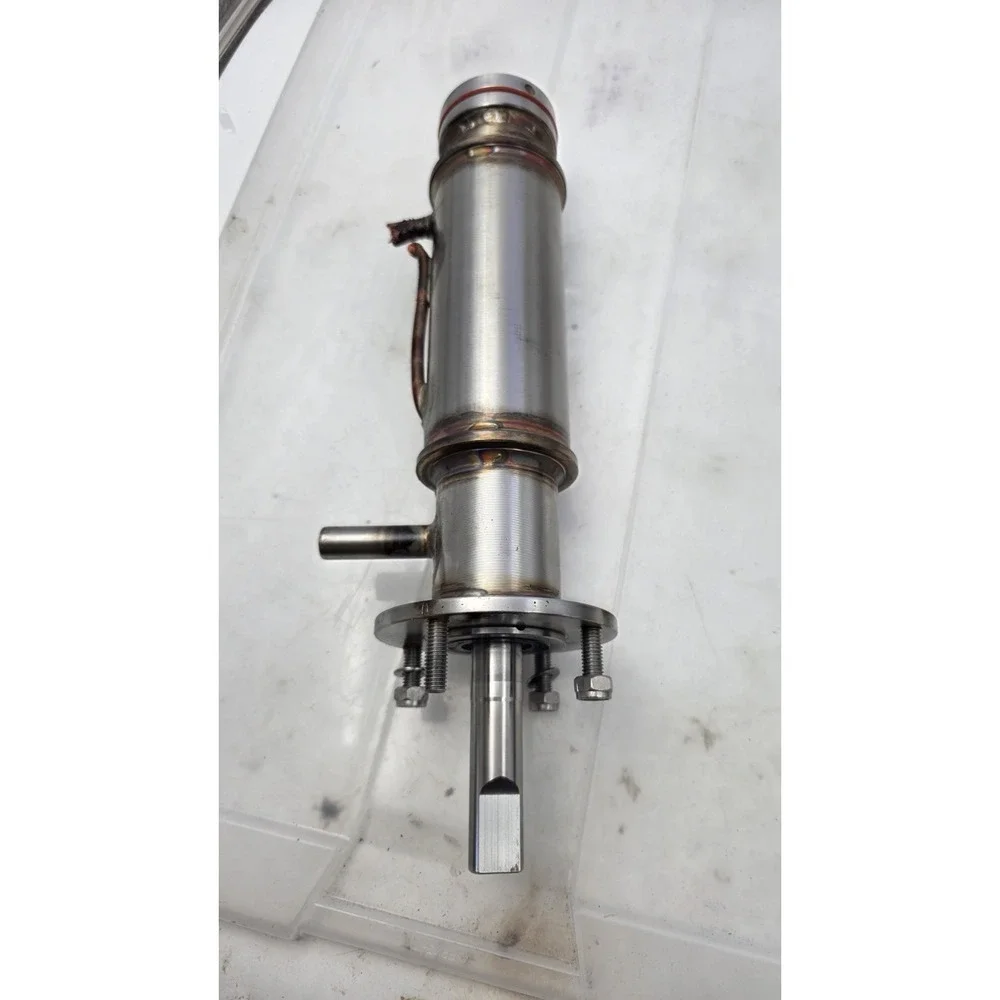 evaporator for flake ice maker